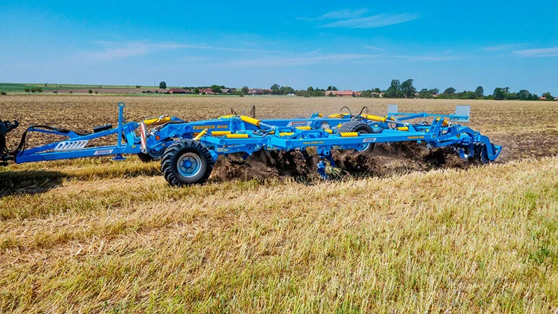 Chisel cultivators